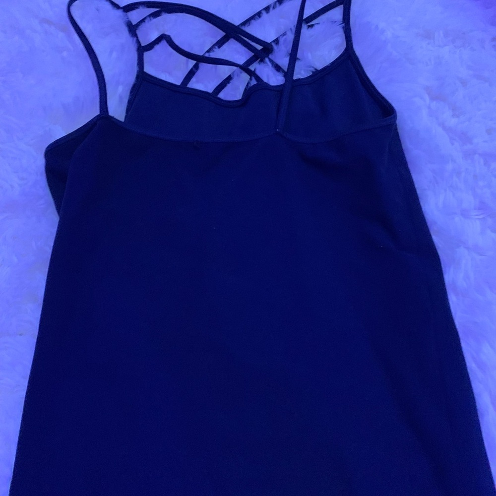 Women’s athletic tank top